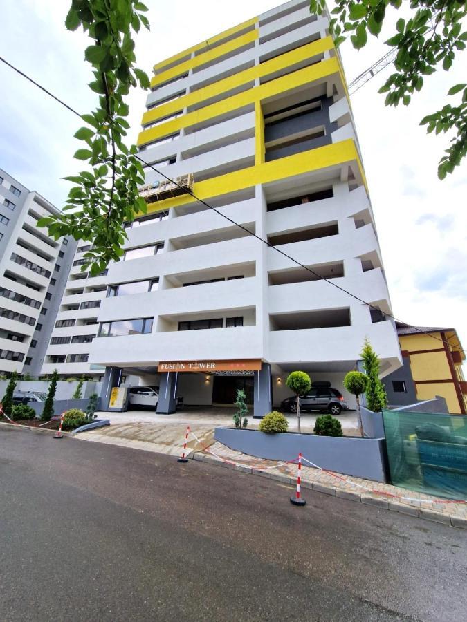 Apart Hotel Fusion Tower ヤシ エクステリア 写真